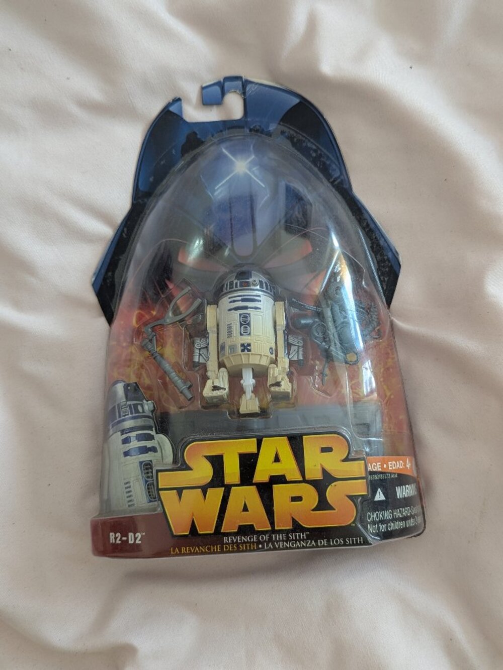 Hasbro Star Wars ROTS R2-D2 Vintage Action Figure